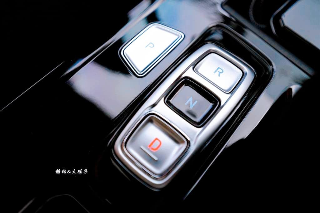 大台北三重手工洗車推薦KeePer PRO SHOP 大台北三重手工洗車推薦KeePer PRO SHOP