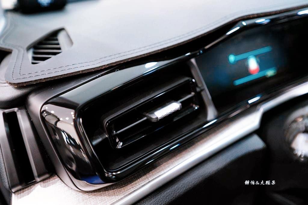 大台北三重手工洗車推薦KeePer PRO SHOP 大台北三重手工洗車推薦KeePer PRO SHOP